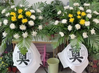 上海寿衣花圈出售